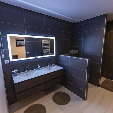 La Du Triangle * Agde