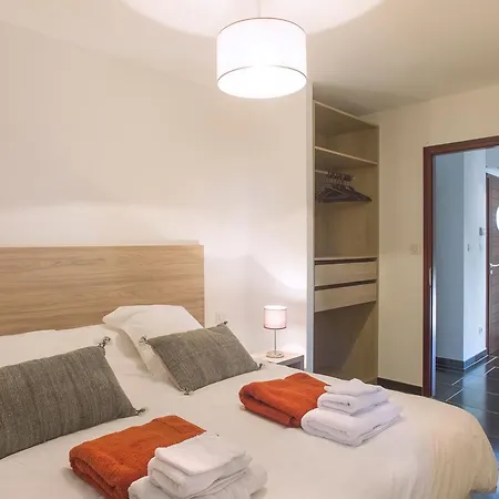 La Du Triangle Villa *